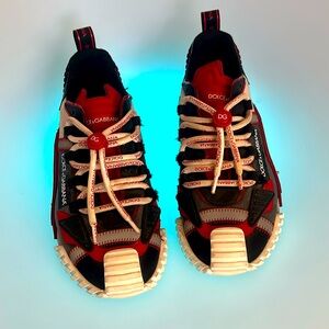 Dolce and Gabbana Unisex Shoes